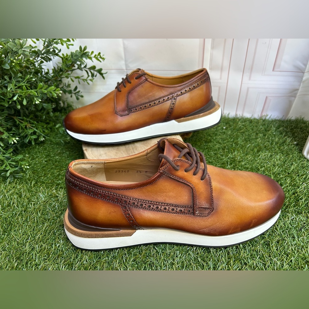 MAGNANNI men 8.5 New
Leiva Plain Toe Derby In Cognac
$395 - Picture 7 of 17